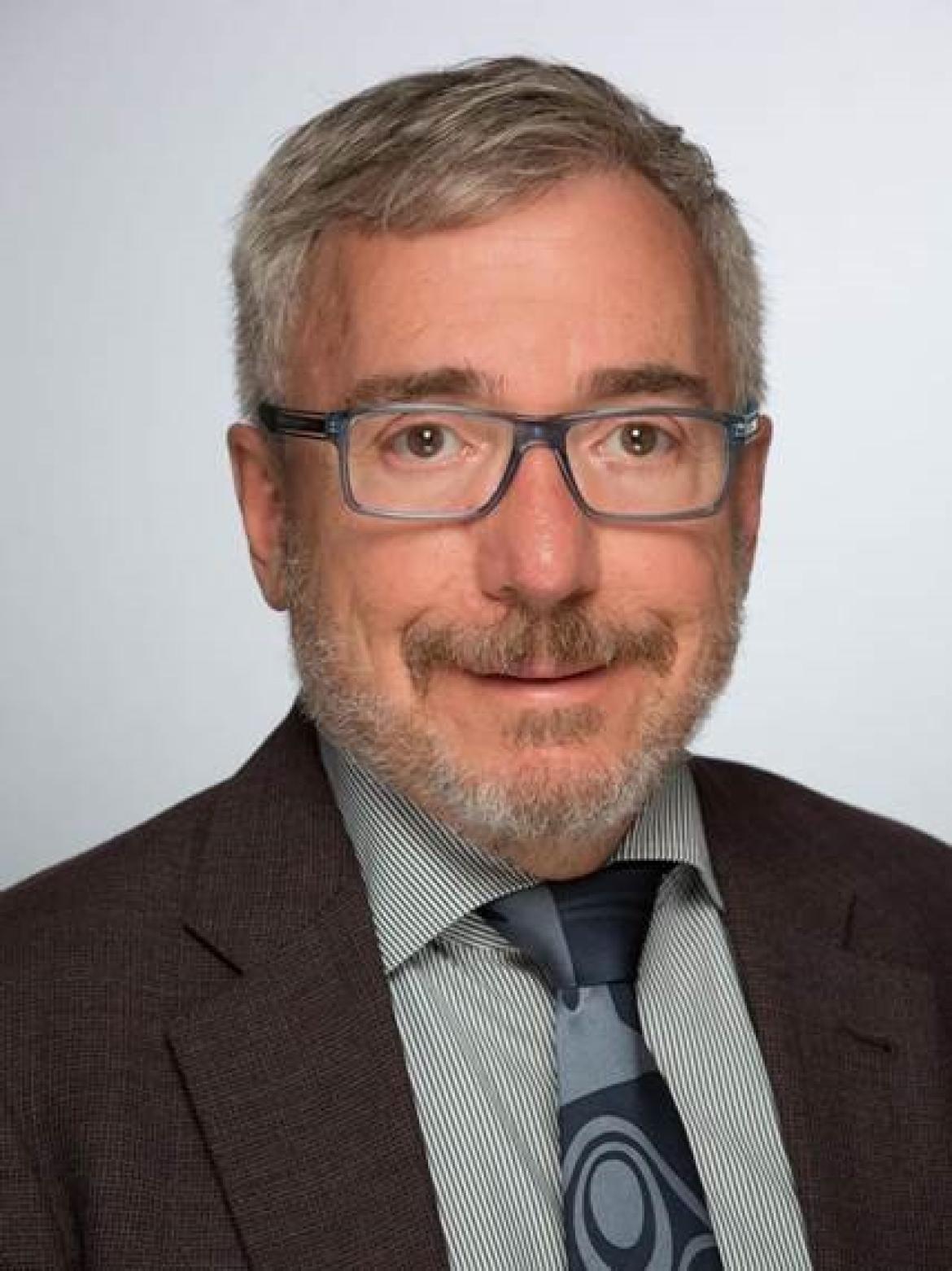 Dr. Philip Oxhorn Dr. Philip Oxhorn is the new Dean of the Faculty of International Education