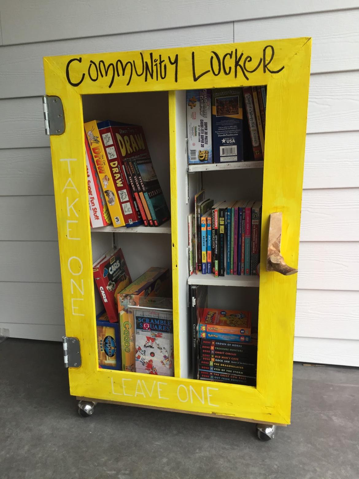 VIU Education program students built a Community Locker for their CAP 6 project. VIU Teachers-in-Training Help Communities